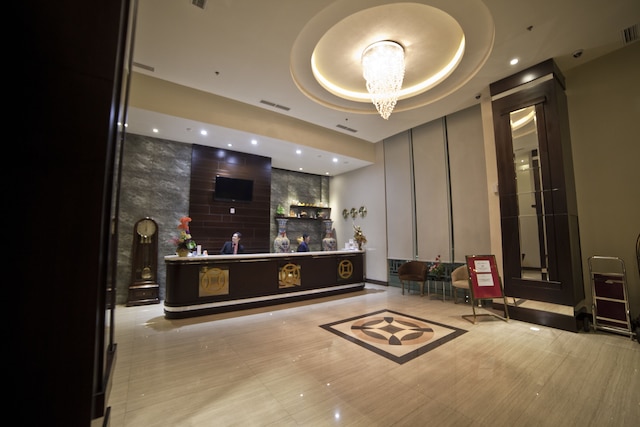 コンティネント センターポイント ホテル マカッサル