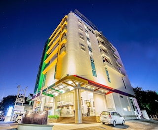 コンティネント センターポイント ホテル マカッサル