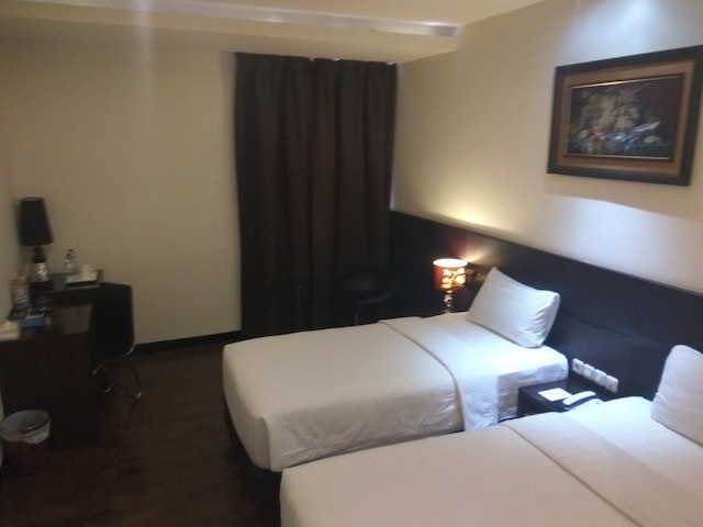 コンティネント センターポイント ホテル マカッサル