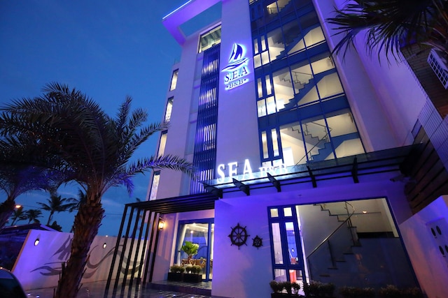 シー B&B (花蓮 S.E.A. 民宿 藍海曙光)