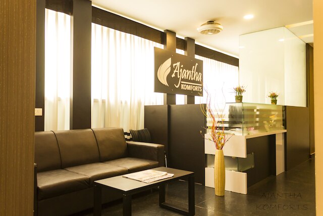 アジャンタ コンフォーツ