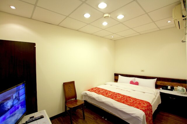 タンシャン リゾート ホテル サン ムーン レイク (潭香時尚精緻渡假旅店)