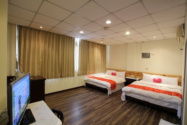 タンシャン リゾート ホテル サン ムーン レイク (潭香時尚精緻渡假旅店)