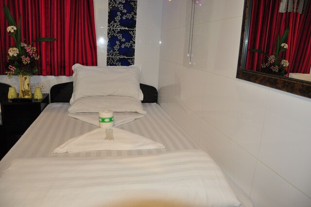 キャッスル イン - ホステル