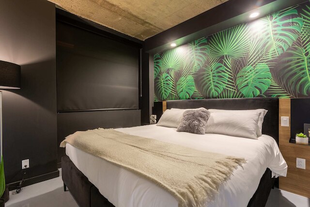 ピアス ブティック アパートメンツ