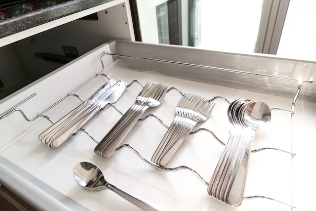 プラチナム スイーツ - ブレステイキング CN タワー ビュー