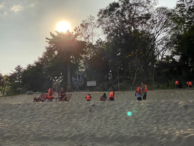 ハド バーン ディン リゾート