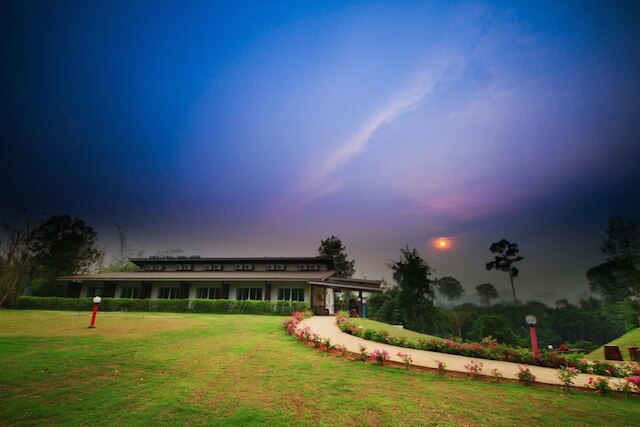 バナナ リゾート サダオ & スパ