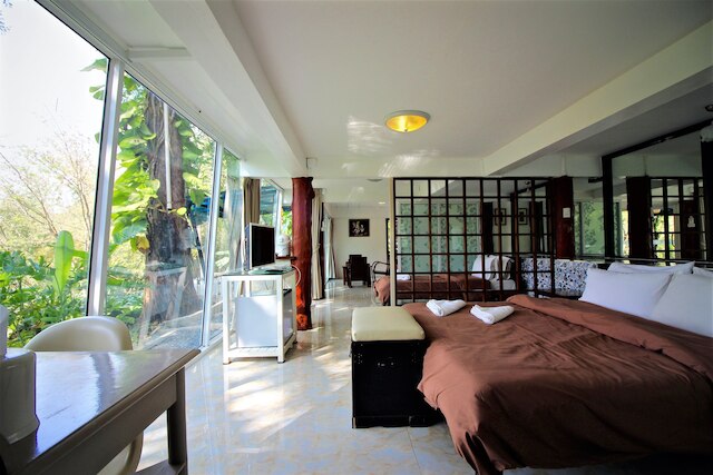 ヨコ リバー クワイ リゾート