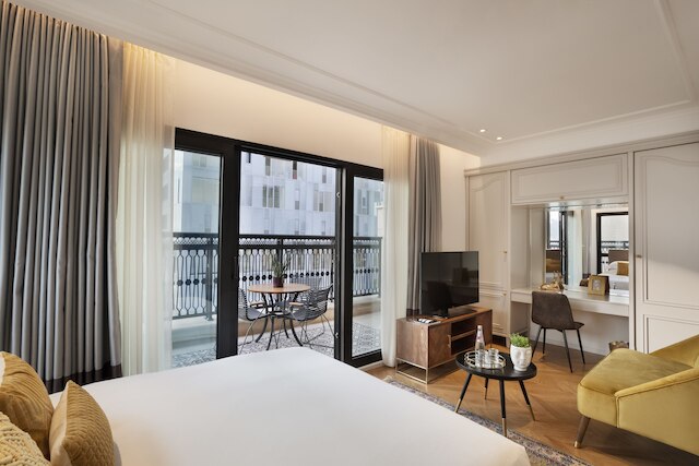 ジェイコブ サミュエル バイ プリマ ホテル