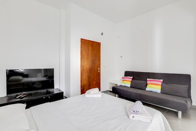 セントラル アパートメント ニア ボグラショフ ビーチ