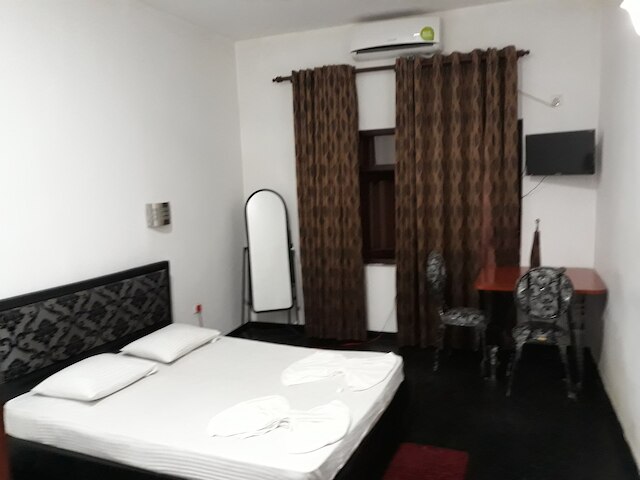 ザ キングストン ホテル