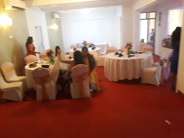 ザ キングストン ホテル