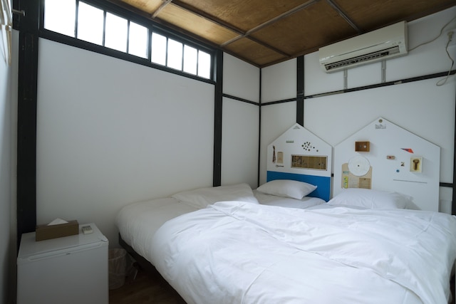 Hostel YUIGAHAMA + SOBA BAR