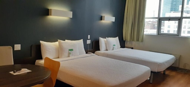 フェザー ファクトリー