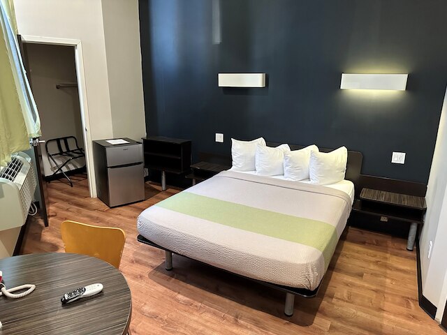 フェザー ファクトリー