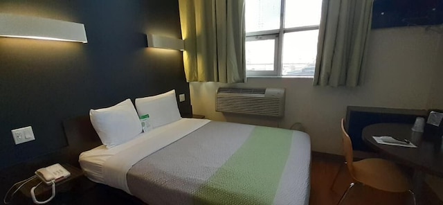 フェザー ファクトリー