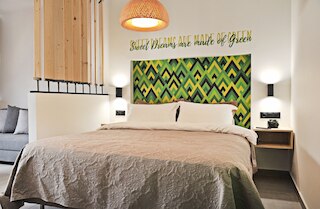 ザ アテニアンズ モダン アパートメンツ