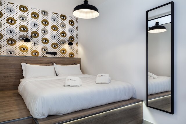 ザ アテニアンズ モダン アパートメンツ