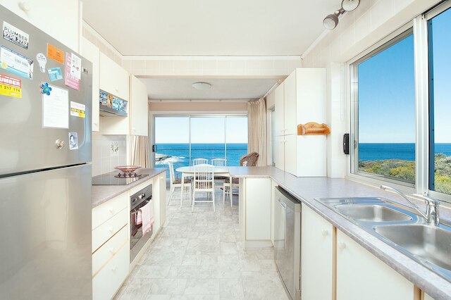 アブソルート ウォーター フロント クージー H331