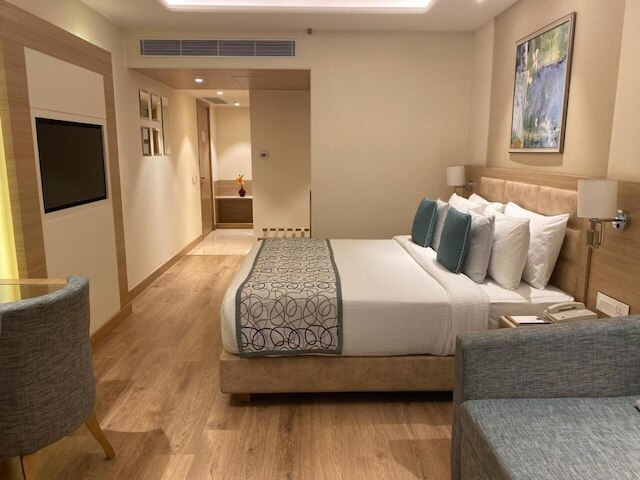 ゴールデン サロヴァー ポルティコ アムリトサル