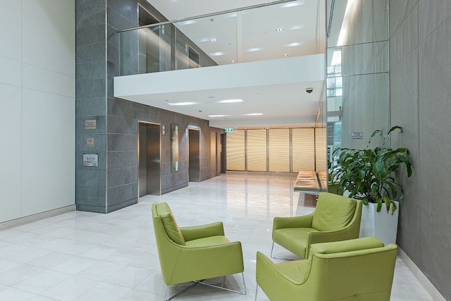 バランガルー シティ ビューH329