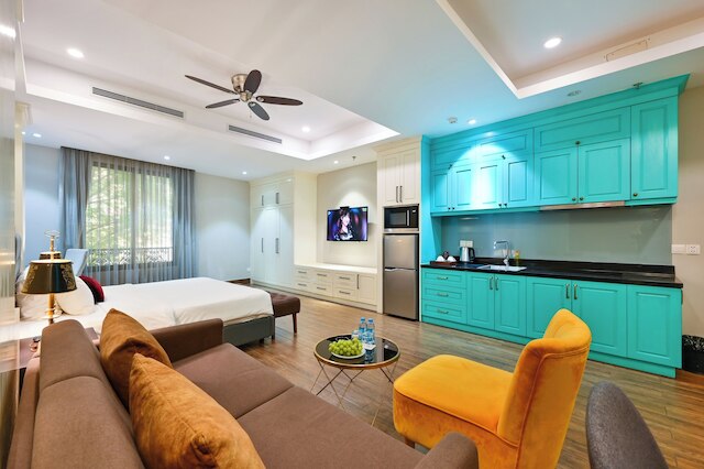 サムロイヤルアパートメント