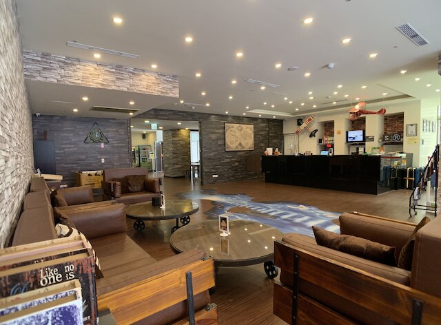 スカイワン ホテル (天艺商旅)