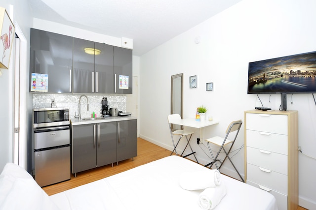 335 オーシャン ウォーク アパートメンツ