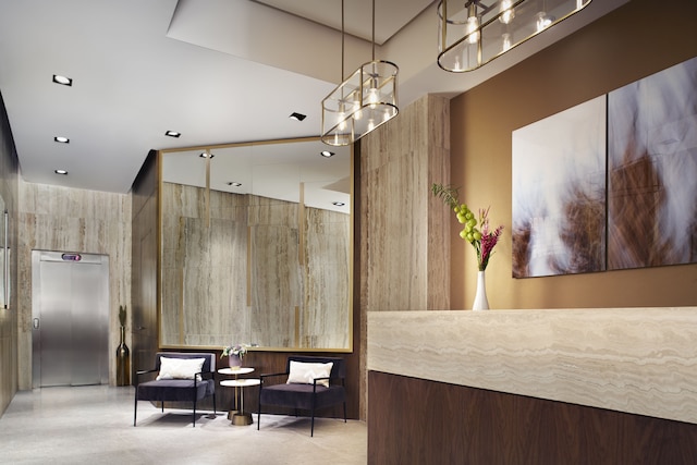 フェリックス ラグジュアリー プラス バイ ヴィアドラ