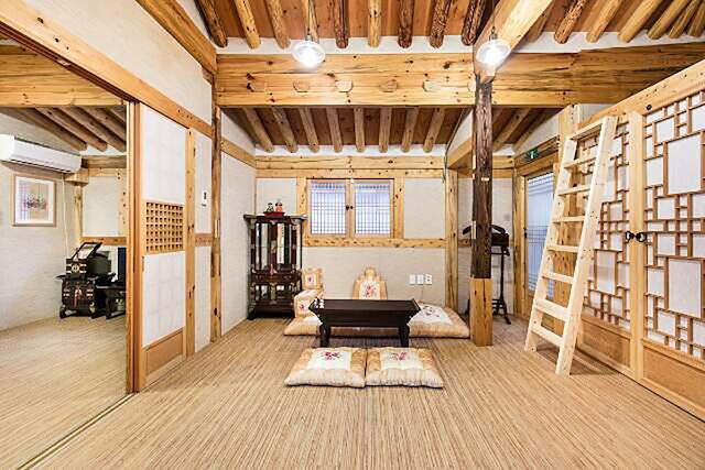 イーファ ハノク