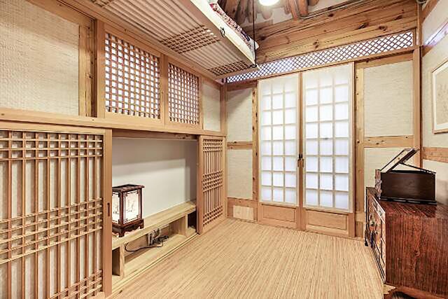 イーファ ハノク