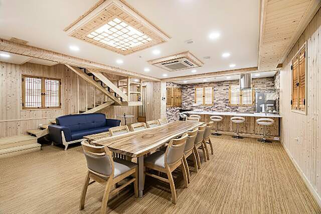 イーファ ハノク