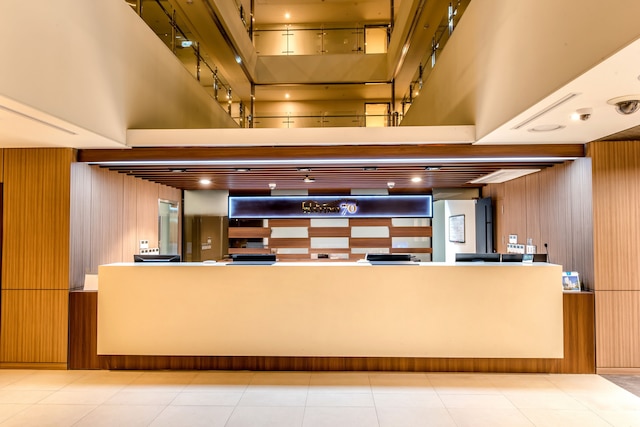 ザ ファースト 70 ホテル