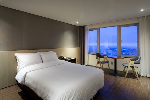 ザ ファースト 70 ホテル