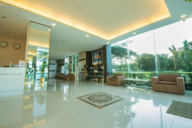 フーロン ホテル