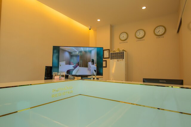 フーロン ホテル