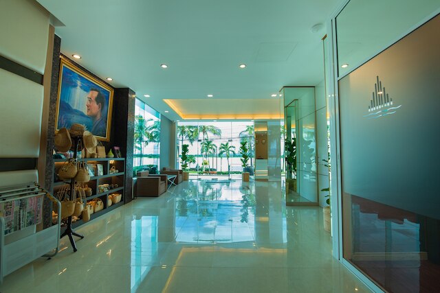 フーロン ホテル