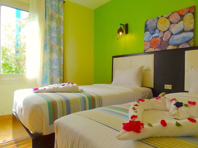 ナーマ ブルー ホテル