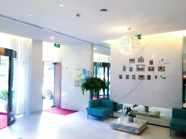 ジンジャン イン 珠海 ゴンベイ フーフアリ (錦江之星珠海拱北富華里)