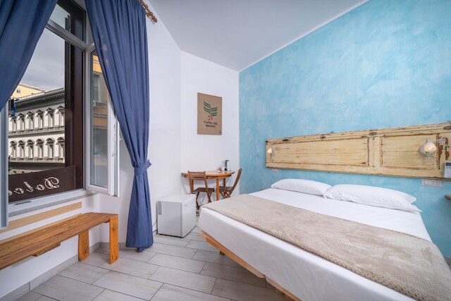 B&B ドルチェヴィータ ナポリ