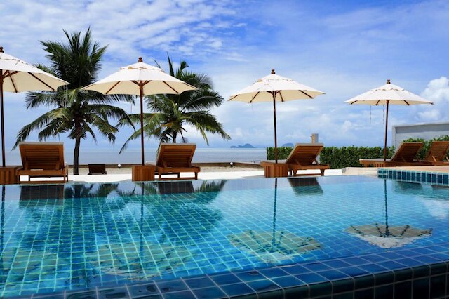 プリン リゾート & レストラン