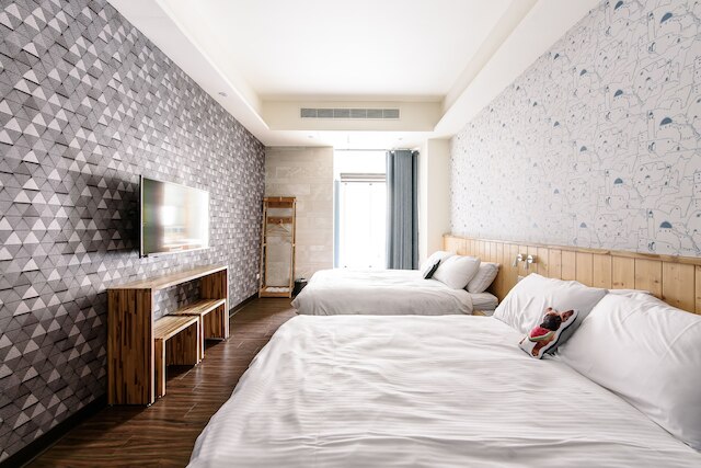 ツリー ハウス ホステルズ