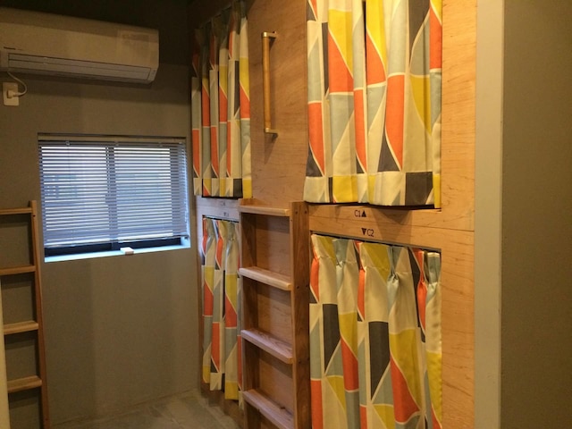 サナインタウン