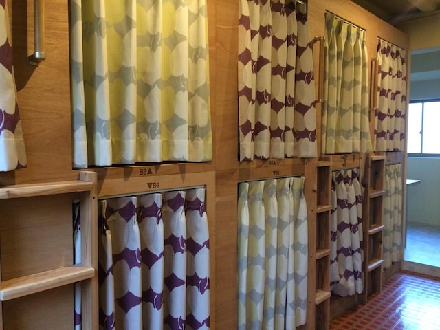 サナインタウン