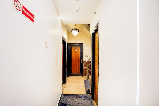 ステイブックホテルジャイバラジニューデリーレイルウェイステーション