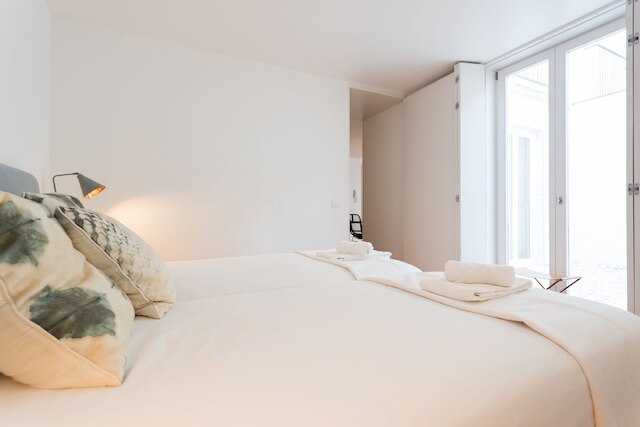 シアード スタジオ アンド 1 ベッドルーム アパートメント - バイ LU ホリデイズ