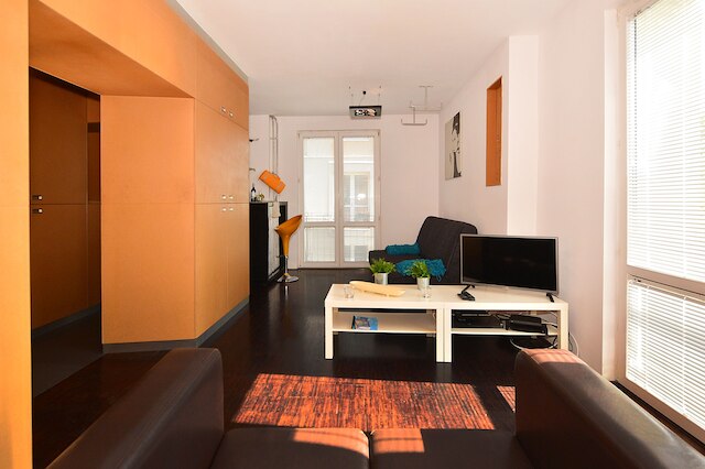 ビッツィ ルクスデザイン ステューディオ