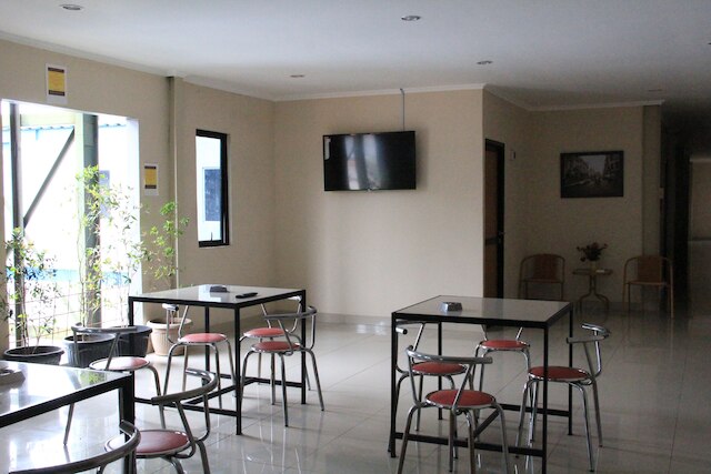 インテック ホステル