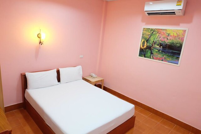 サケーオガーデン ホテル